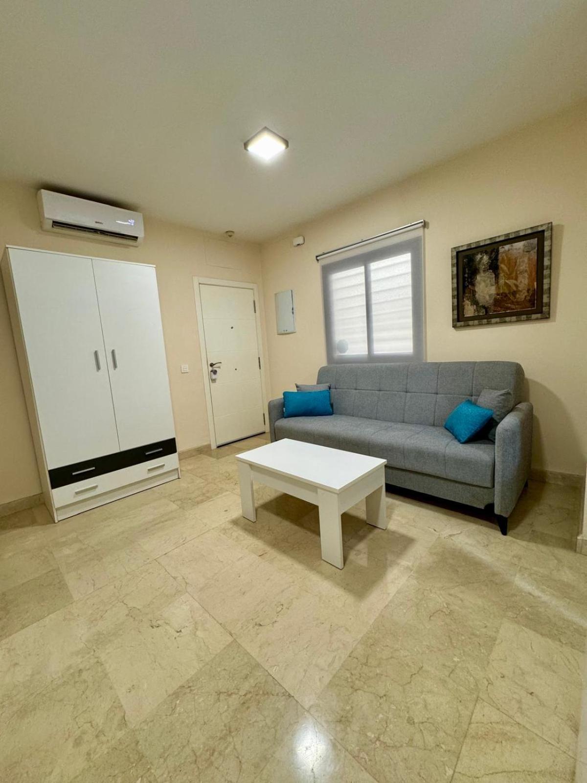 Apartamento En Lumbreras-Alameda 塞维利亚 外观 照片