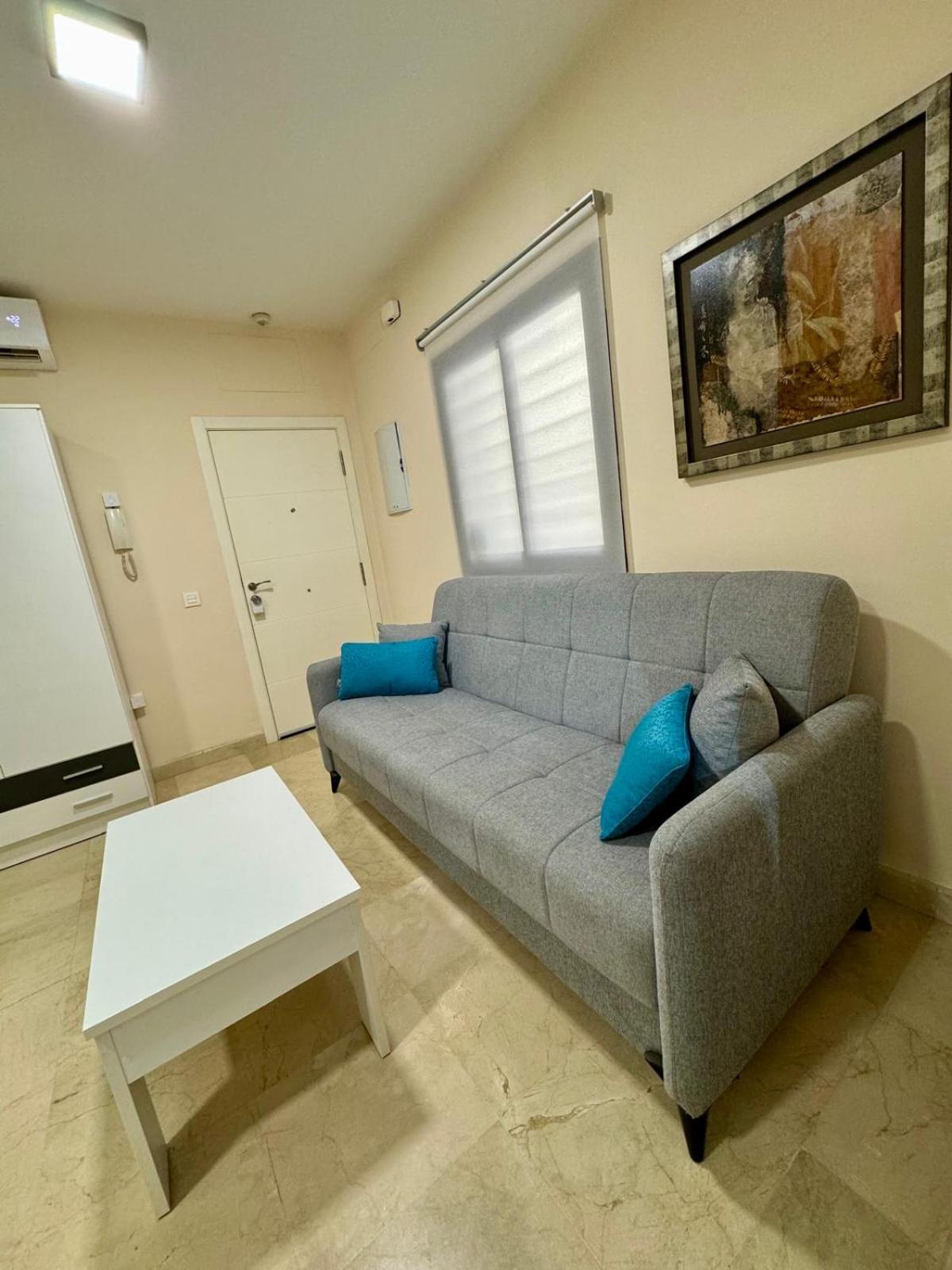 Apartamento En Lumbreras-Alameda 塞维利亚 外观 照片
