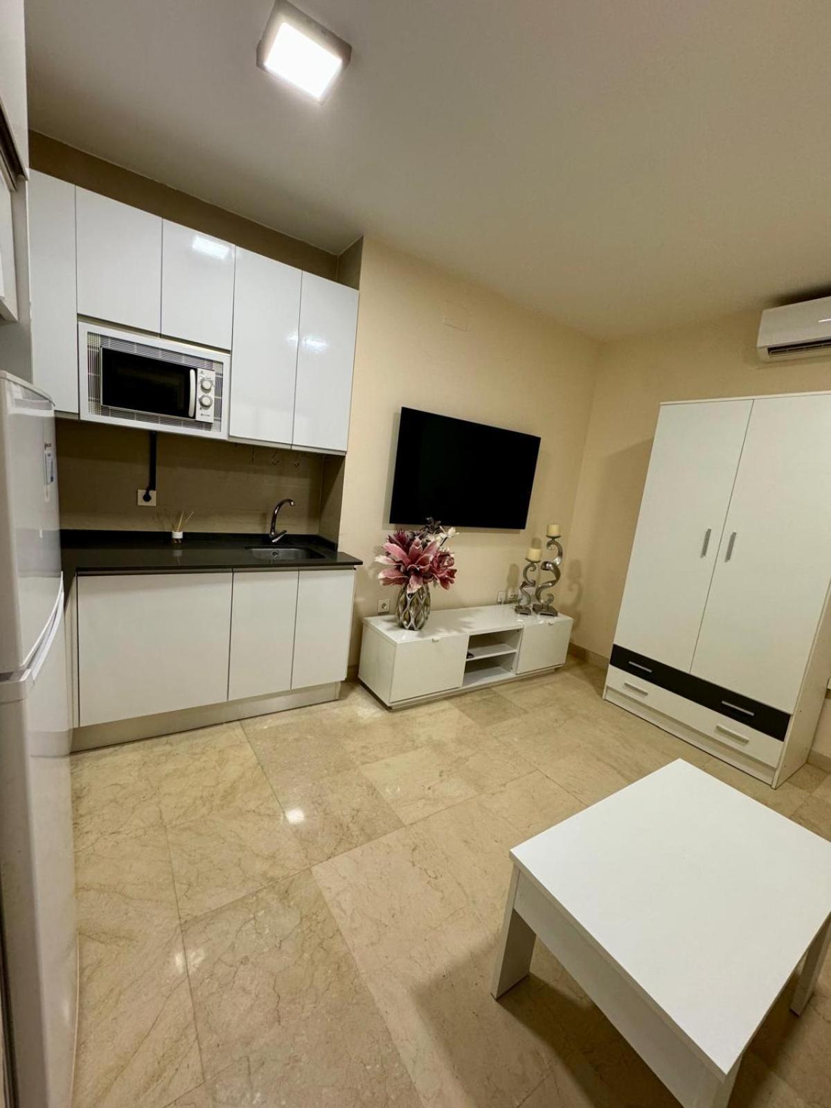 Apartamento En Lumbreras-Alameda 塞维利亚 外观 照片