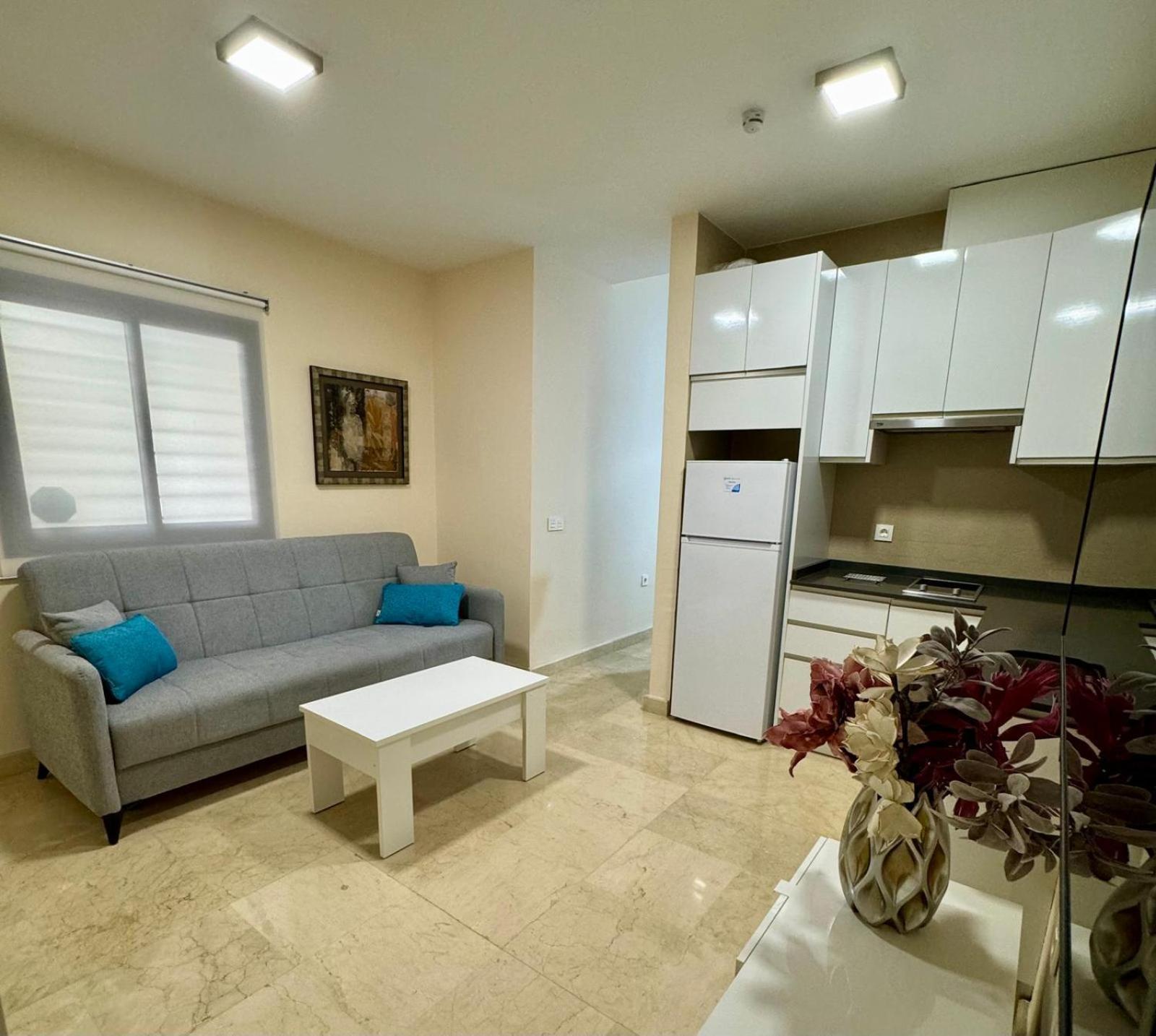 Apartamento En Lumbreras-Alameda 塞维利亚 外观 照片