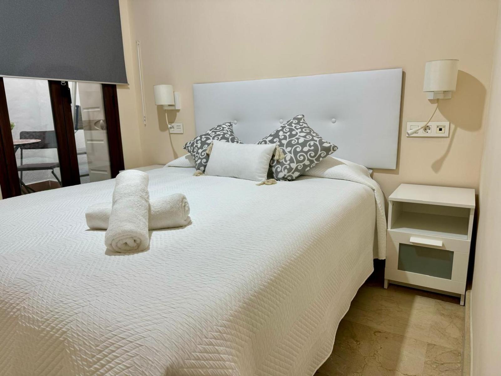 Apartamento En Lumbreras-Alameda 塞维利亚 外观 照片
