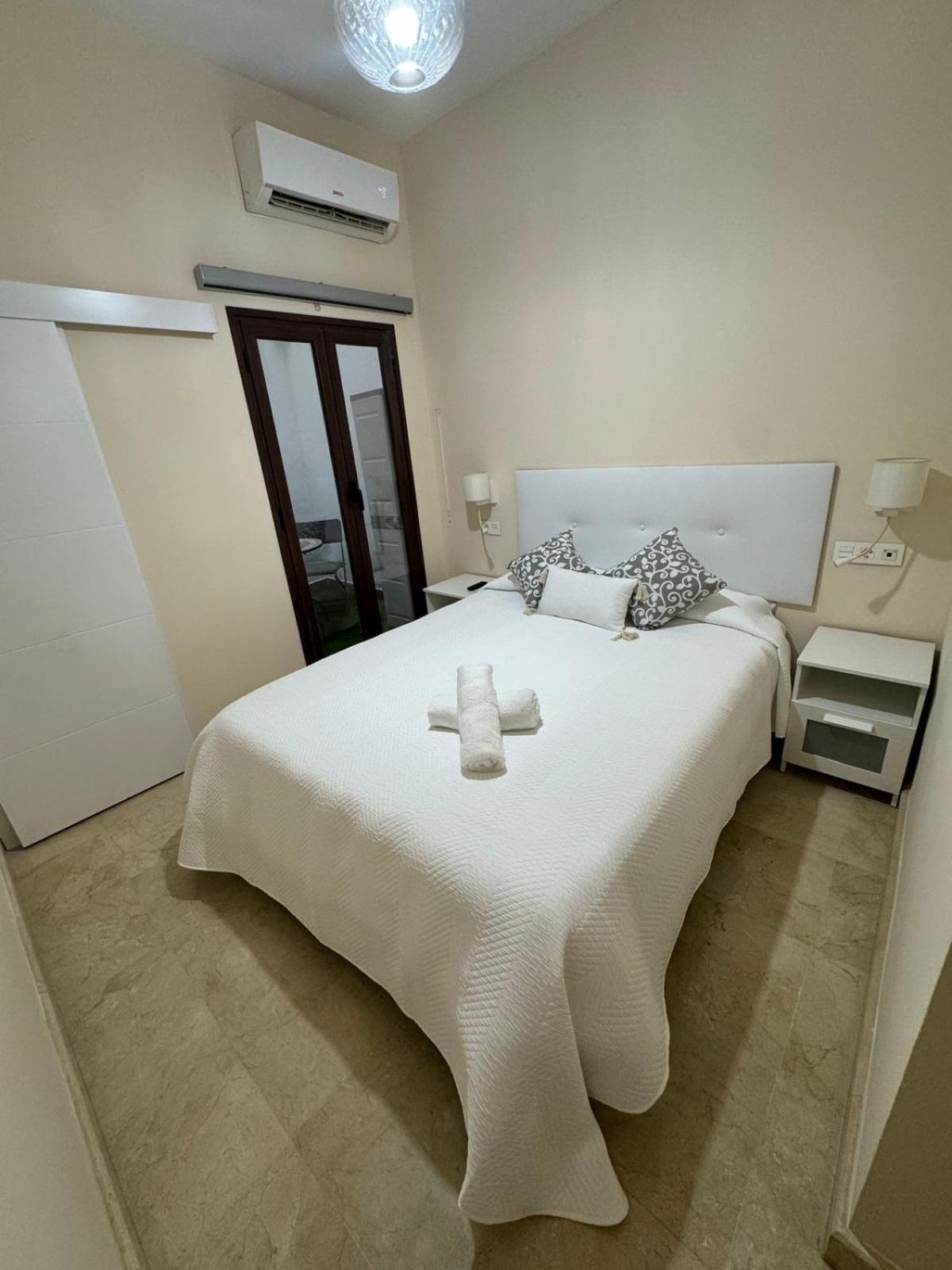 Apartamento En Lumbreras-Alameda 塞维利亚 外观 照片